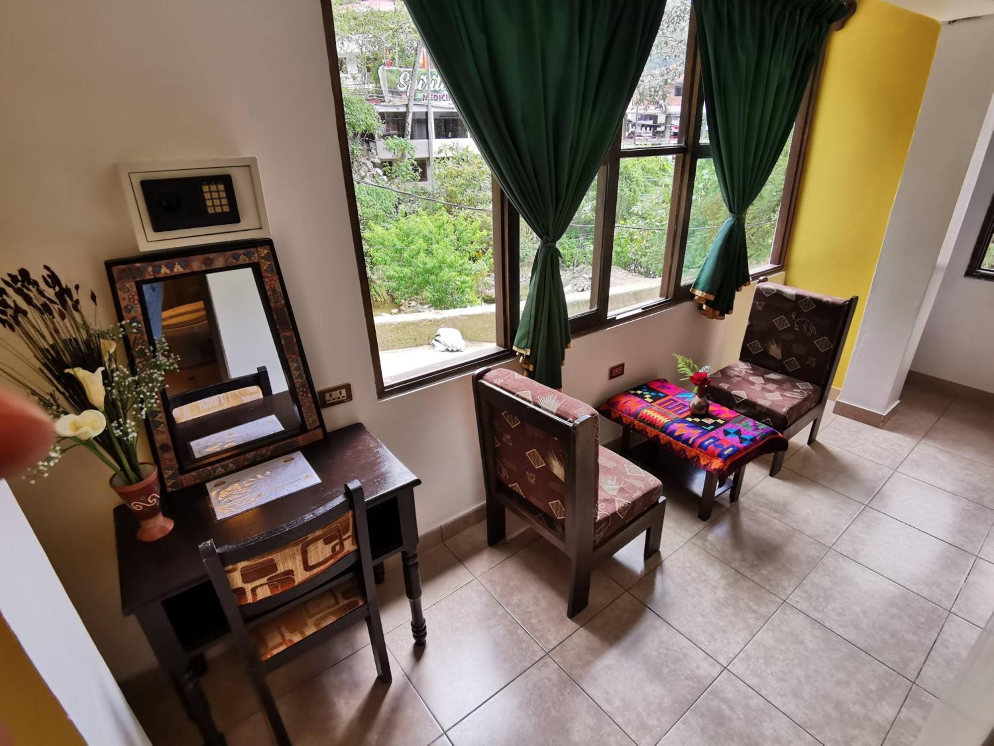 Terrazas Del Inca Bed And Breakfast Aguas Calientes Machu Picchu Bagian luar foto